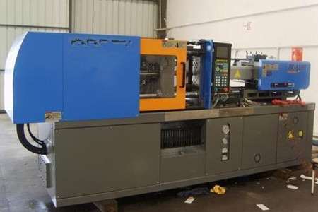 果筐注塑機(jī)廠家如何選擇比較好？需重視這些因素！